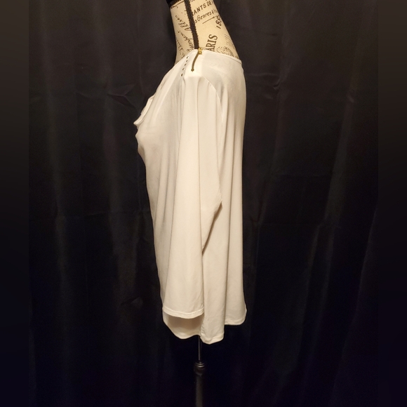 Carmen Marc Valvo Blouse - Picture 4 of 6